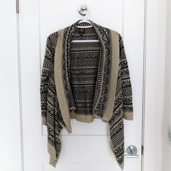 2b Bebe Patterned Cardigan - Picture 1 of 4